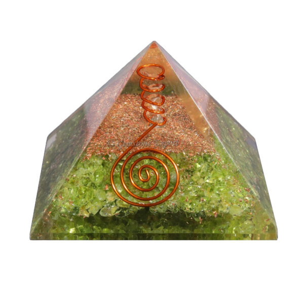 Pyramide Péridot Orgonite